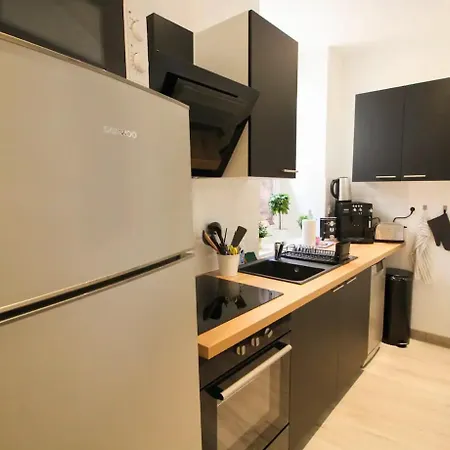 Apartment L'etoile En Hypercentre - Balneo & Videoprojecteur *